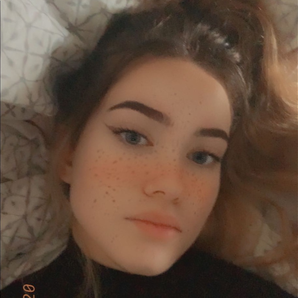 Meet your Posher, Liv